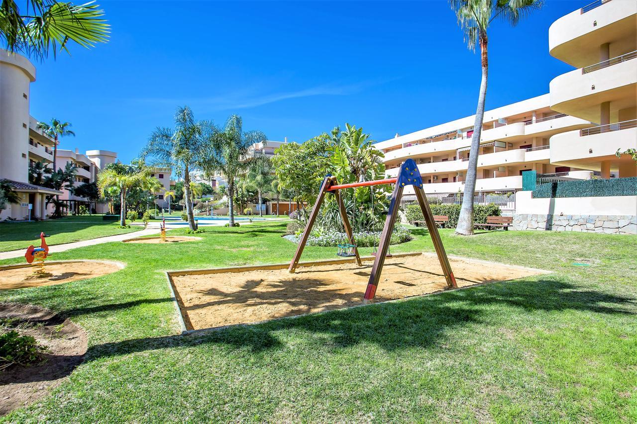 Lets In The Sun Blue Cala Apartment La Cala De Mijas Exterior foto