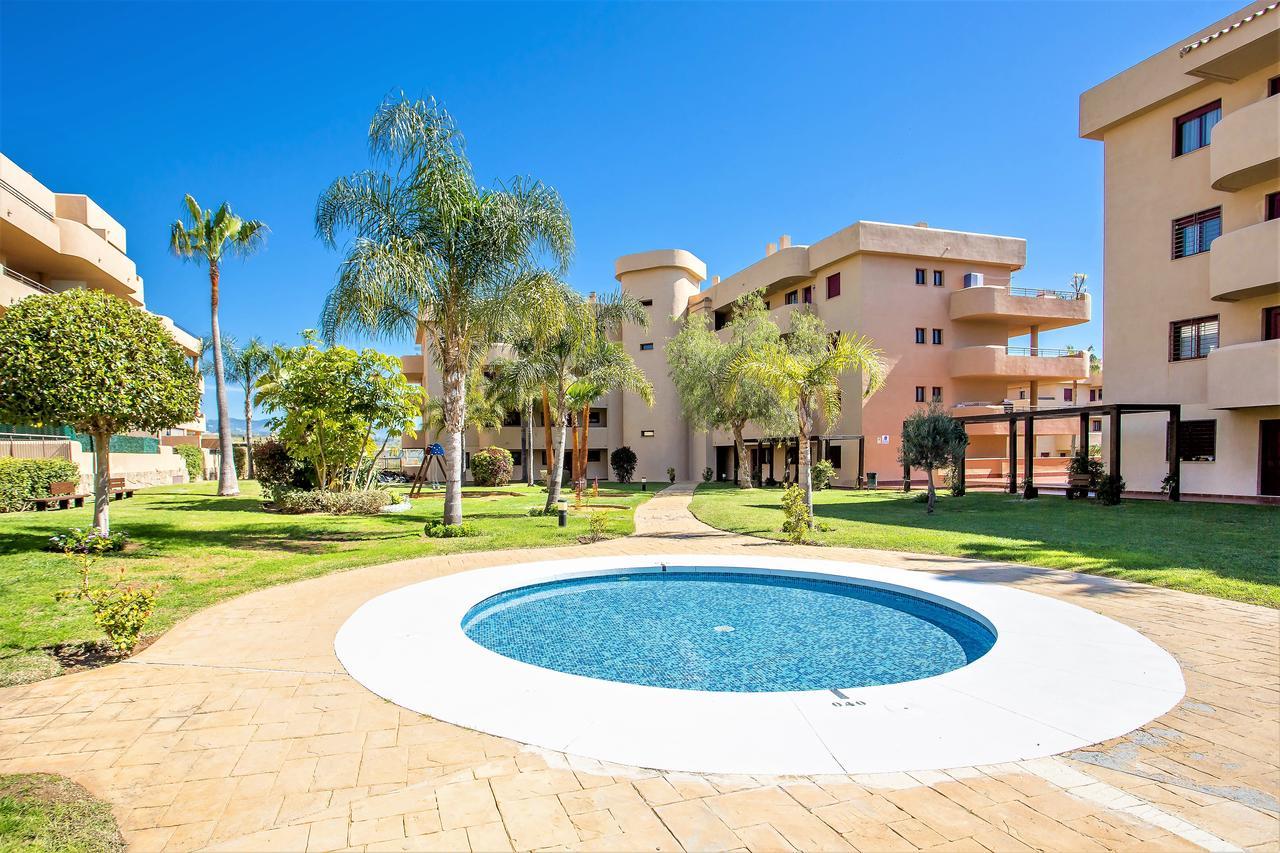 Lets In The Sun Blue Cala Apartment La Cala De Mijas Exterior foto